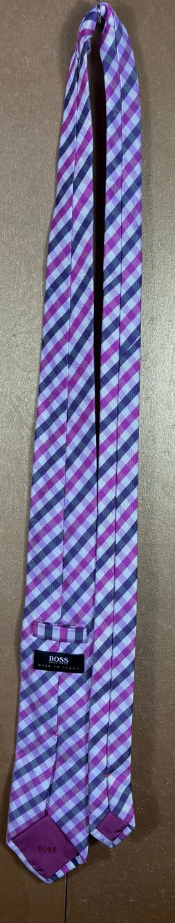 Hugo Boss tie - Picture 3 of 5